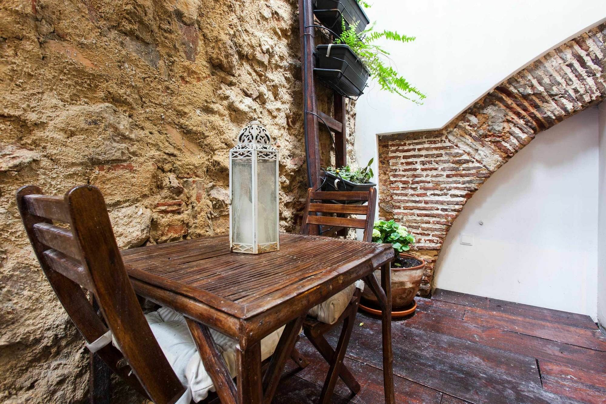 The Old Stables Chiado Apartments Lisbon Exterior photo